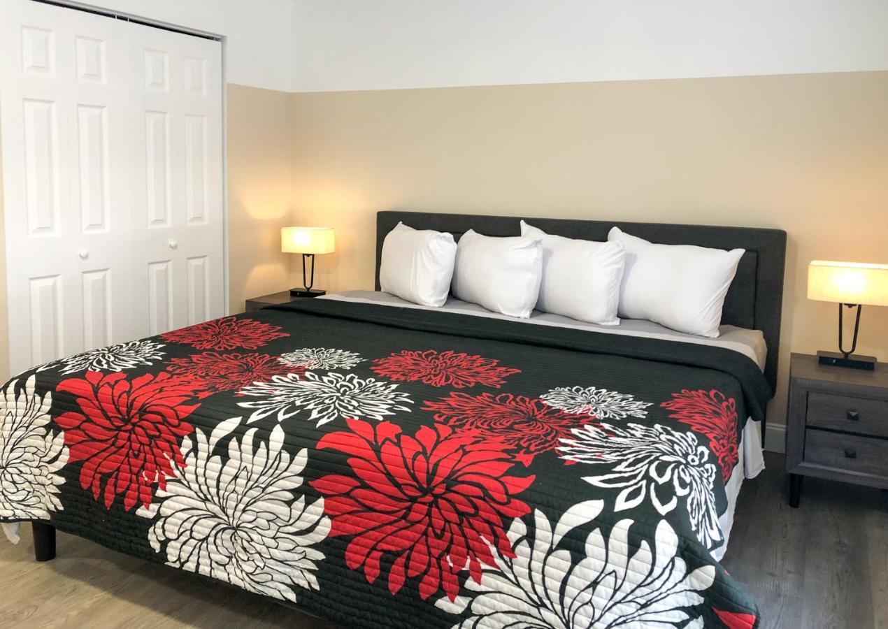 Lazy Cuckoo Inn - Sleek And Stylish Studio Apartments Fort Myers Beach Extérieur photo