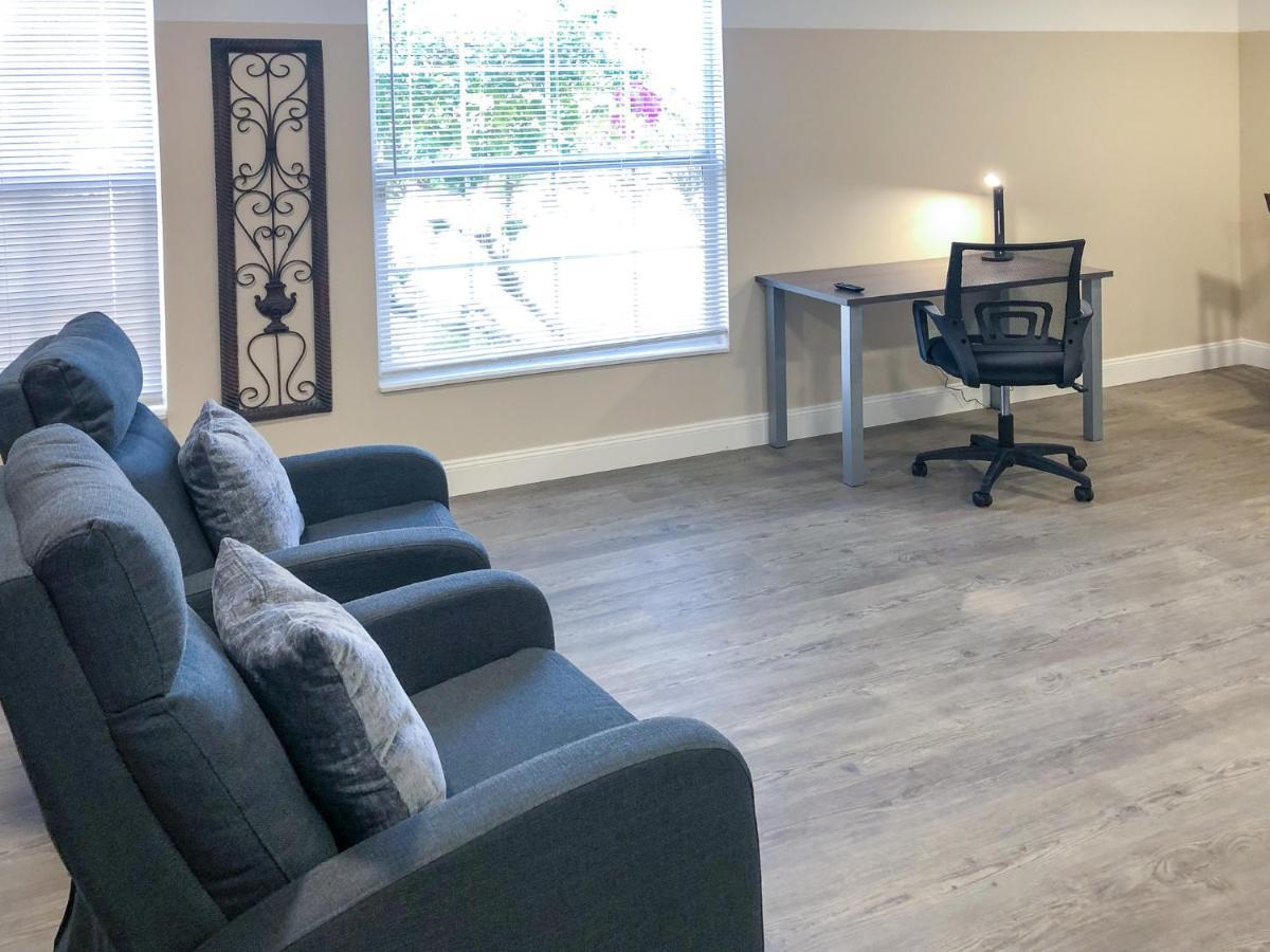 Lazy Cuckoo Inn - Sleek And Stylish Studio Apartments Fort Myers Beach Extérieur photo