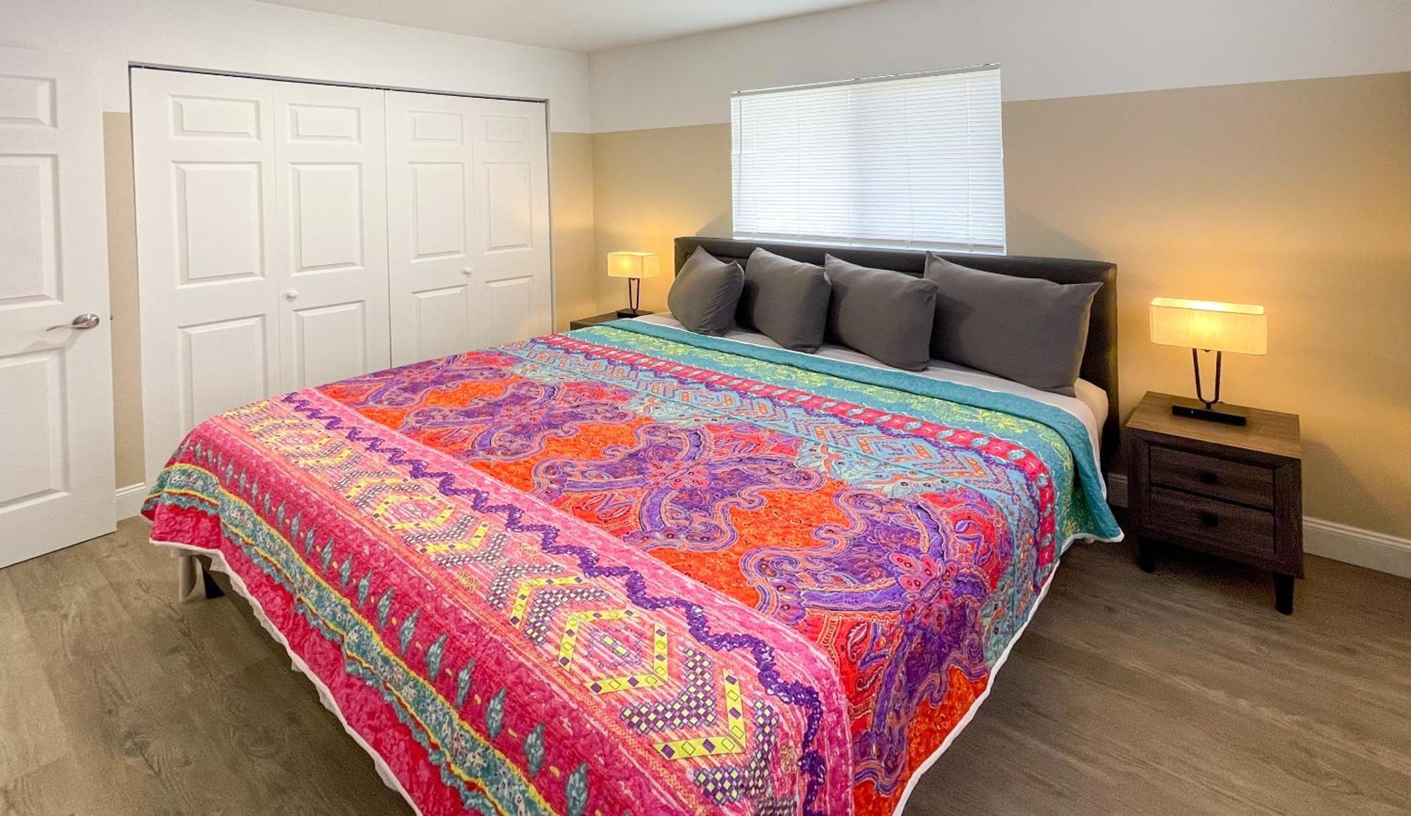 Lazy Cuckoo Inn - Sleek And Stylish Studio Apartments Fort Myers Beach Extérieur photo